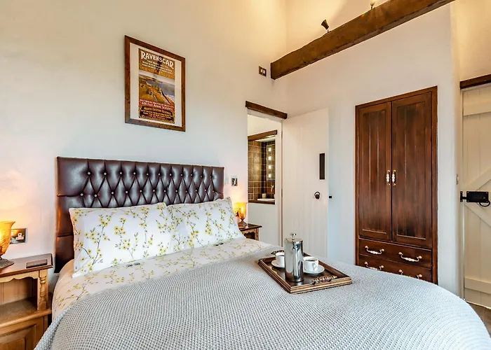 Lantern * Staintondale